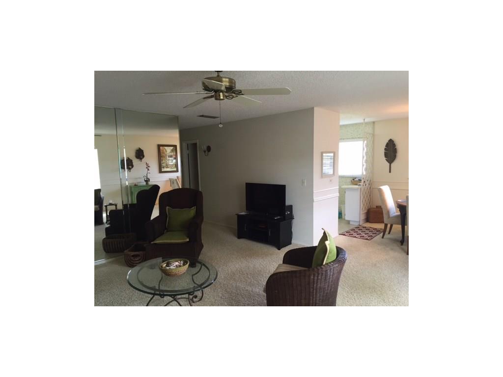 48 Woodland Drive, Vero Beach, FL 32962