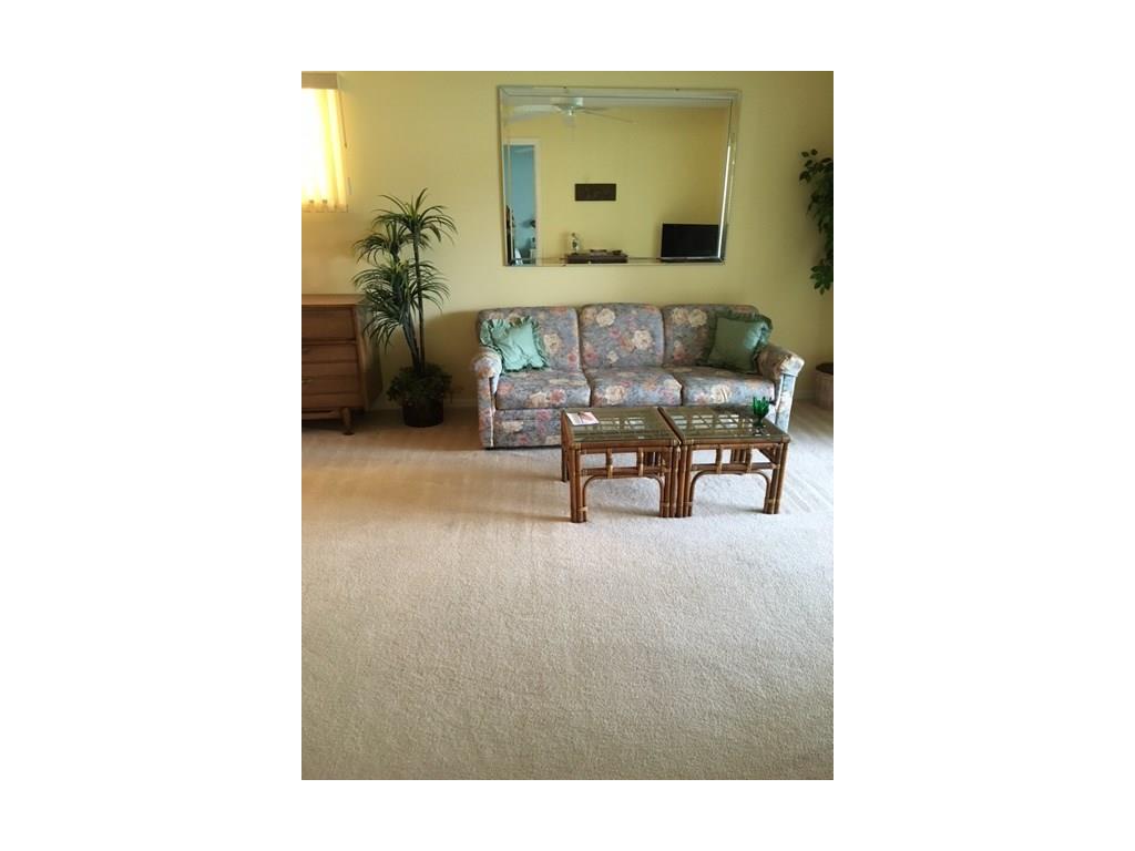 305 N Grove Isle Cir, Vero Beach, FL 32962