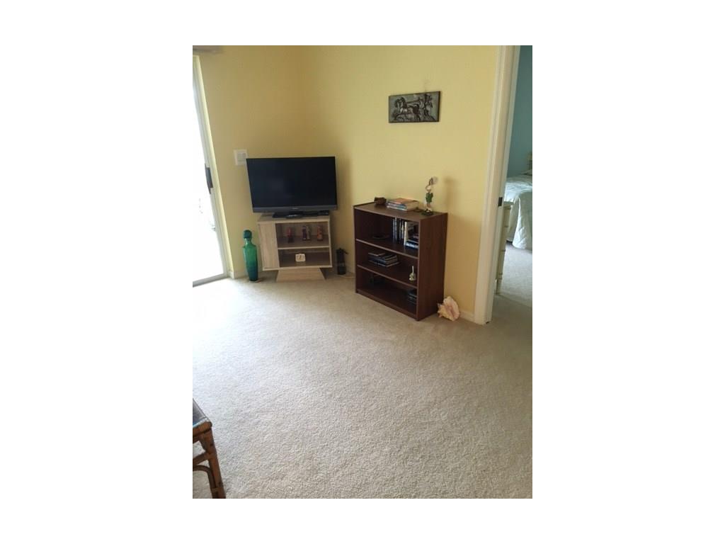 305 N Grove Isle Cir, Vero Beach, FL 32962