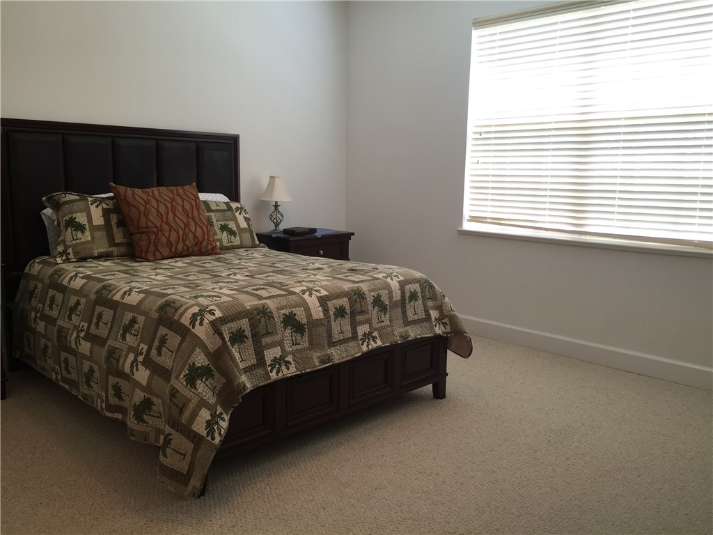 2360 Water Oak Court, Vero Beach, FL 32962