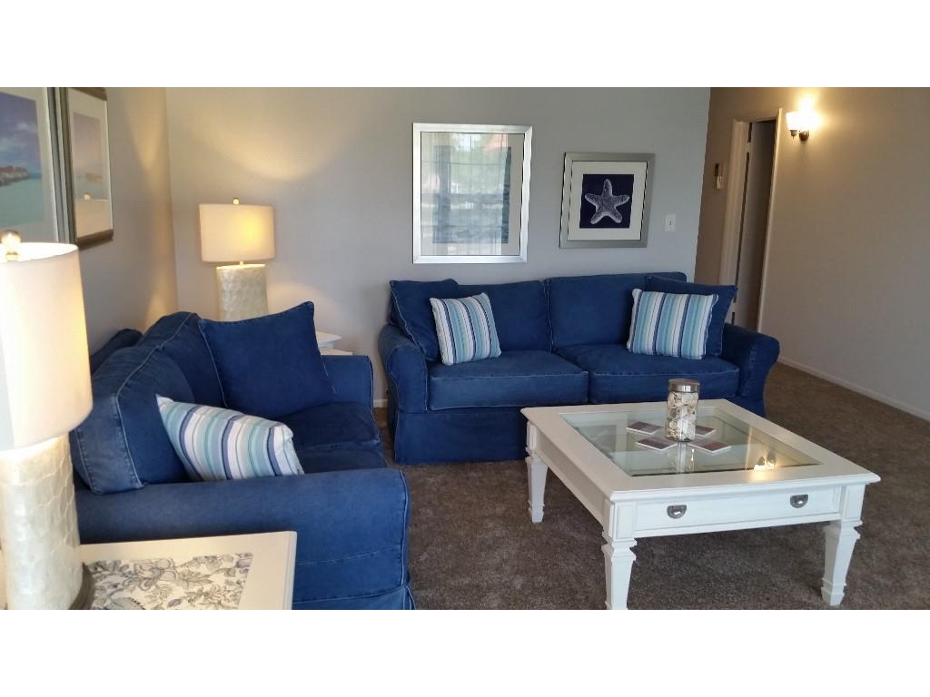 6 Vista Palm Lane, Vero Beach, FL 32962
