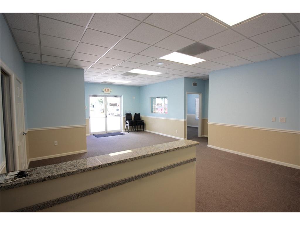 625 1st St, Vero Beach, FL 32962