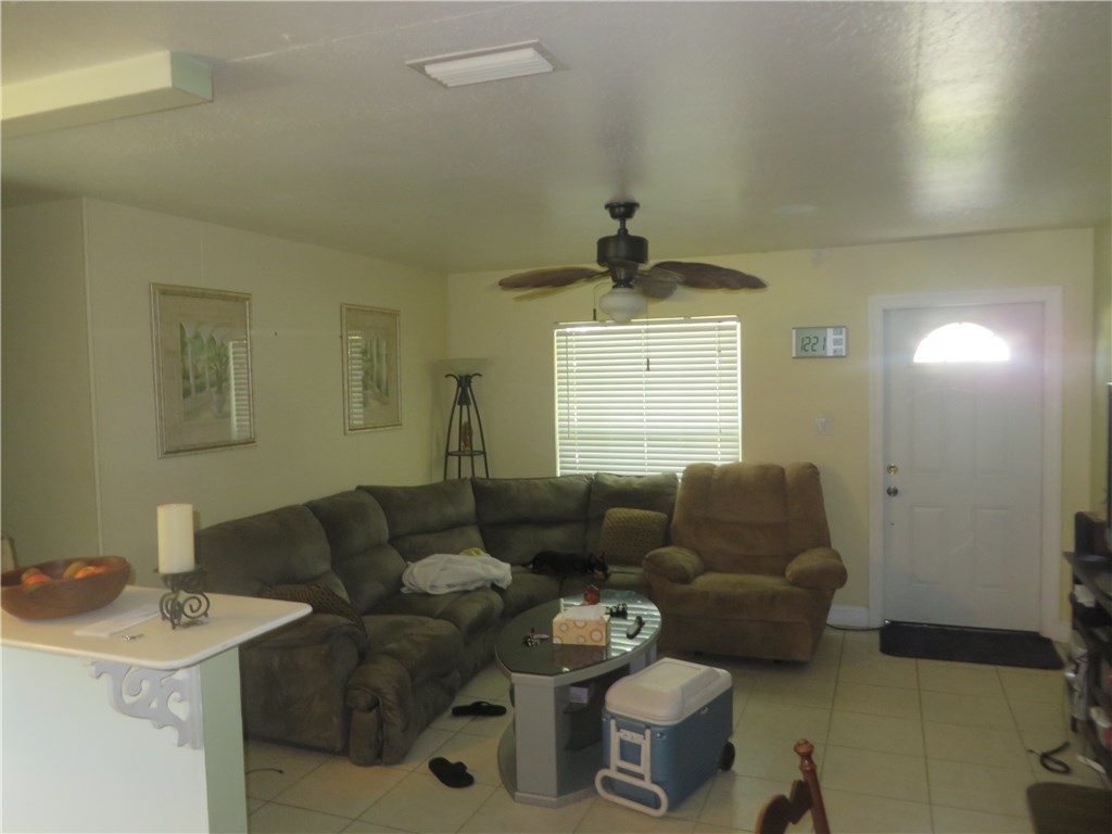 2404 2nd Place SW, Vero Beach, FL 32962
