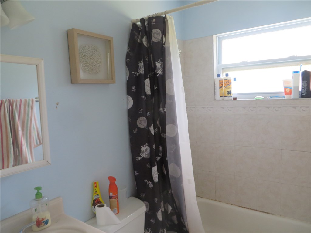 2404 2nd Place SW, Vero Beach, FL 32962