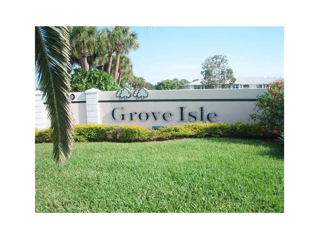 363 N Grove Isle Cir, Vero Beach, FL 32962