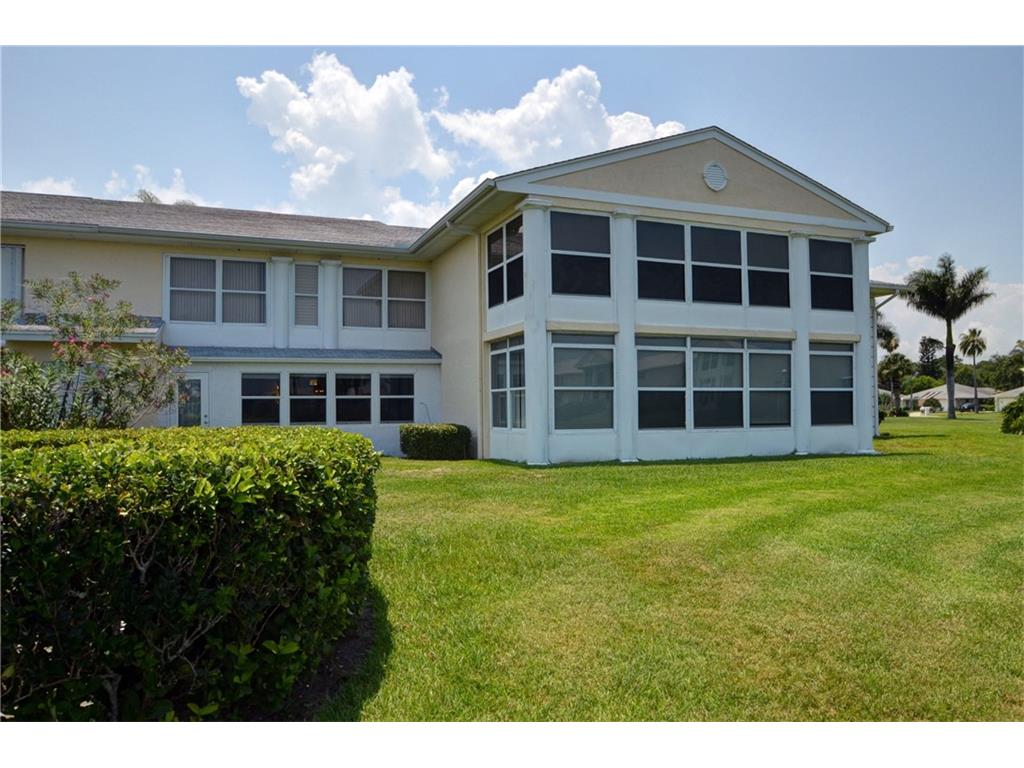 304 Grove Isle Circle, Vero Beach, FL 32962