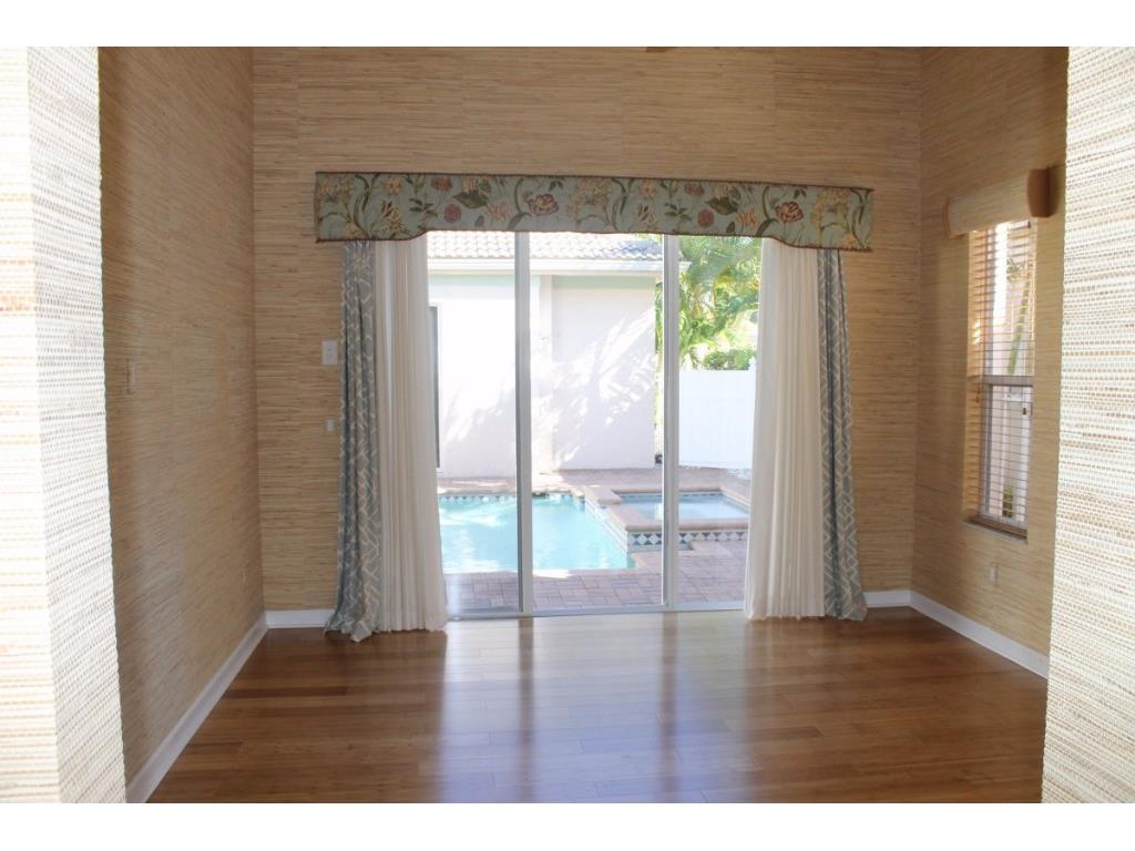 9655 E Maiden Ct, Vero Beach, FL 32963