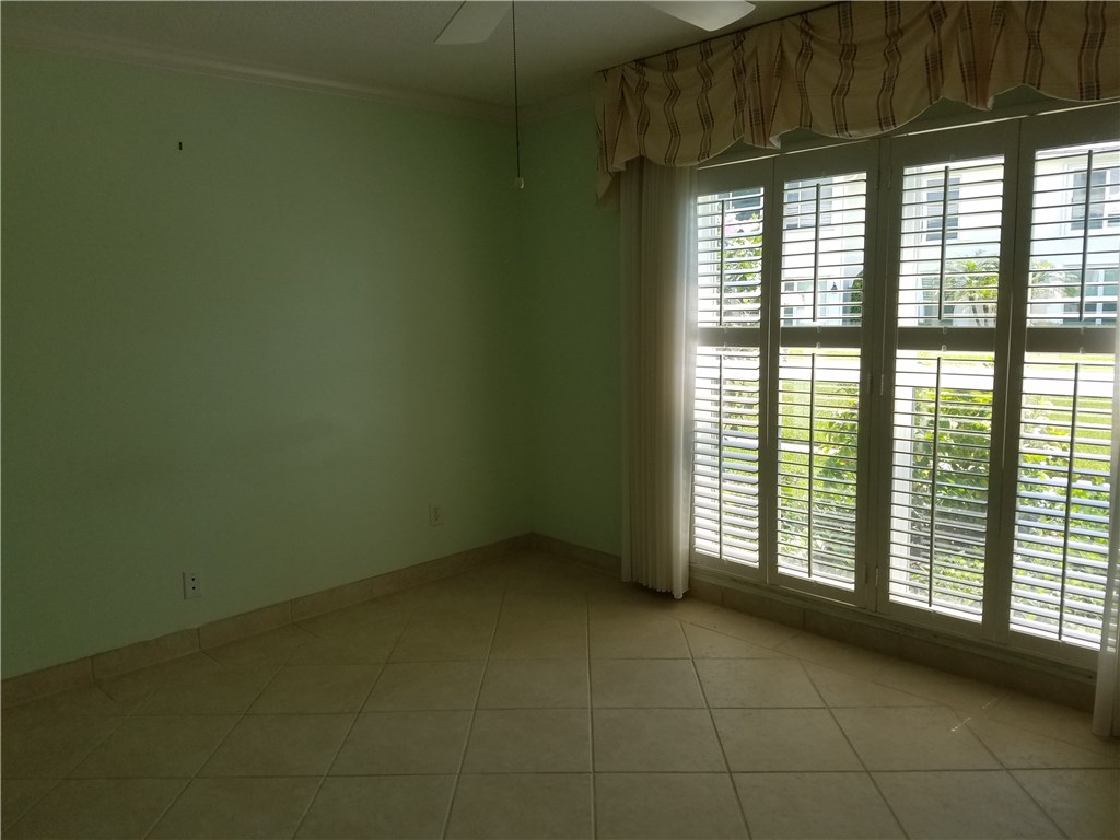 550 Riomar Drive, Vero Beach, FL 32963