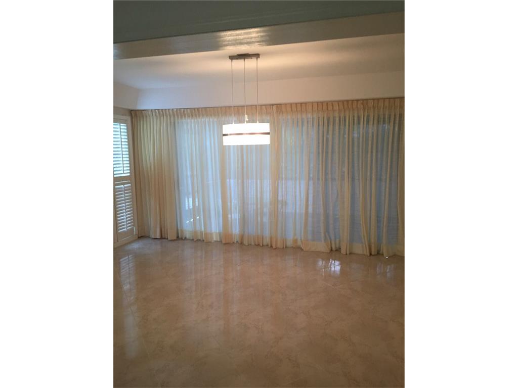 405 Eugenia Rd, Vero Beach, FL 32963