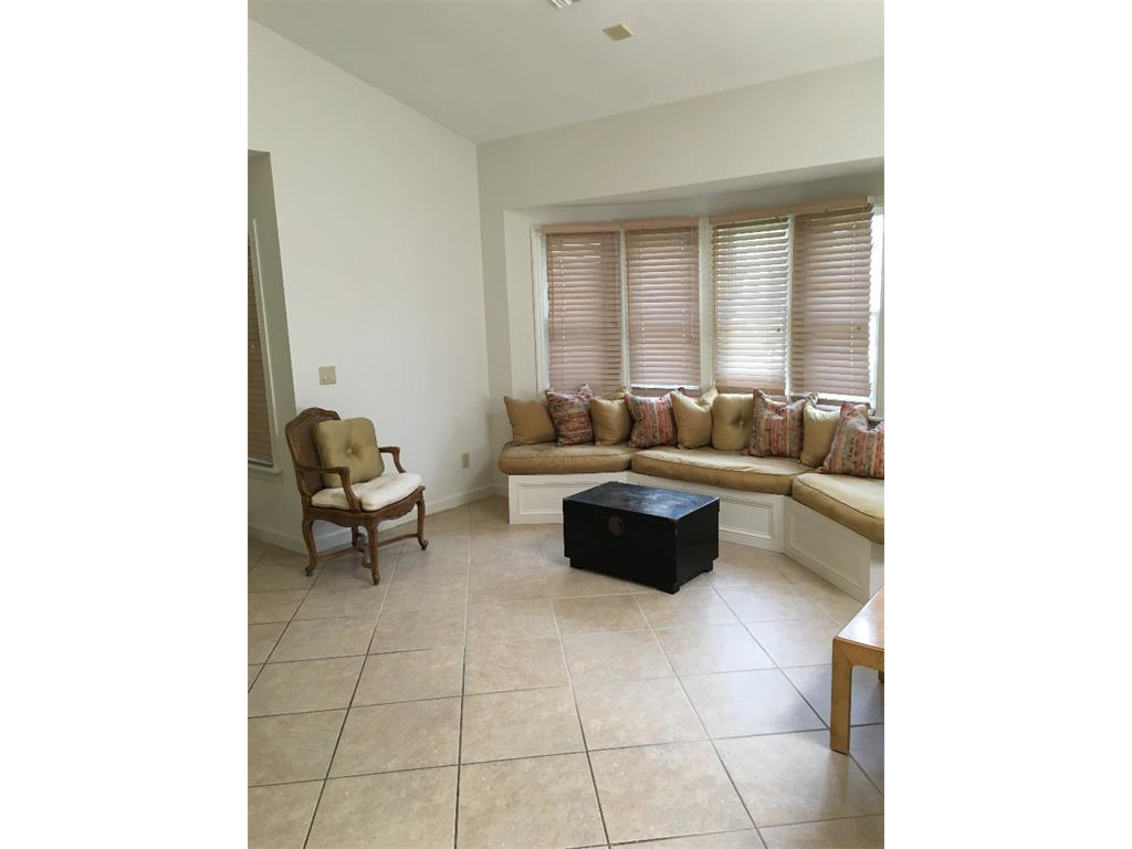 2225 Atlantis Drive, Vero Beach, FL 32963