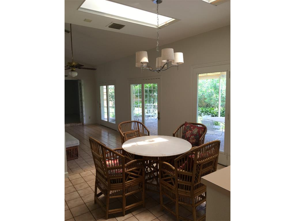 2225 Atlantis Drive, Vero Beach, FL 32963