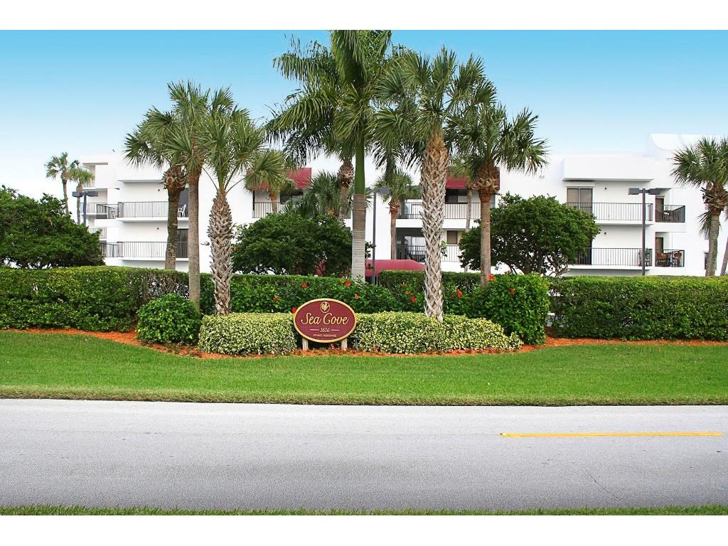 1700 Ocean Drive, Vero Beach, FL 32963