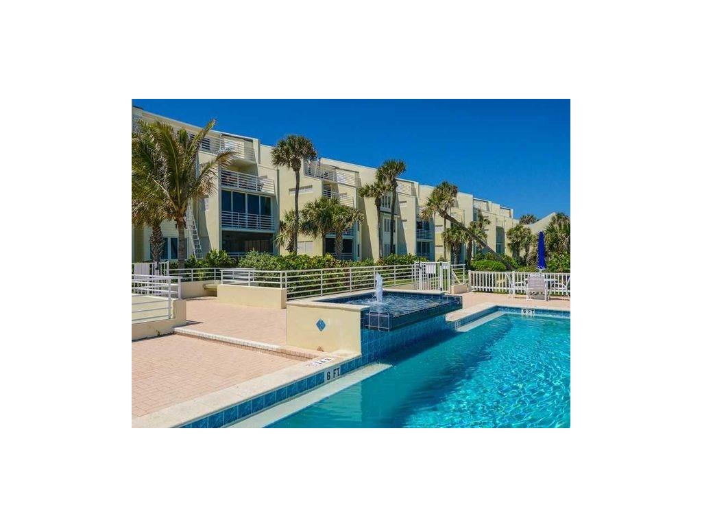 8444 Oceanside Drive, Vero Beach, FL 32963