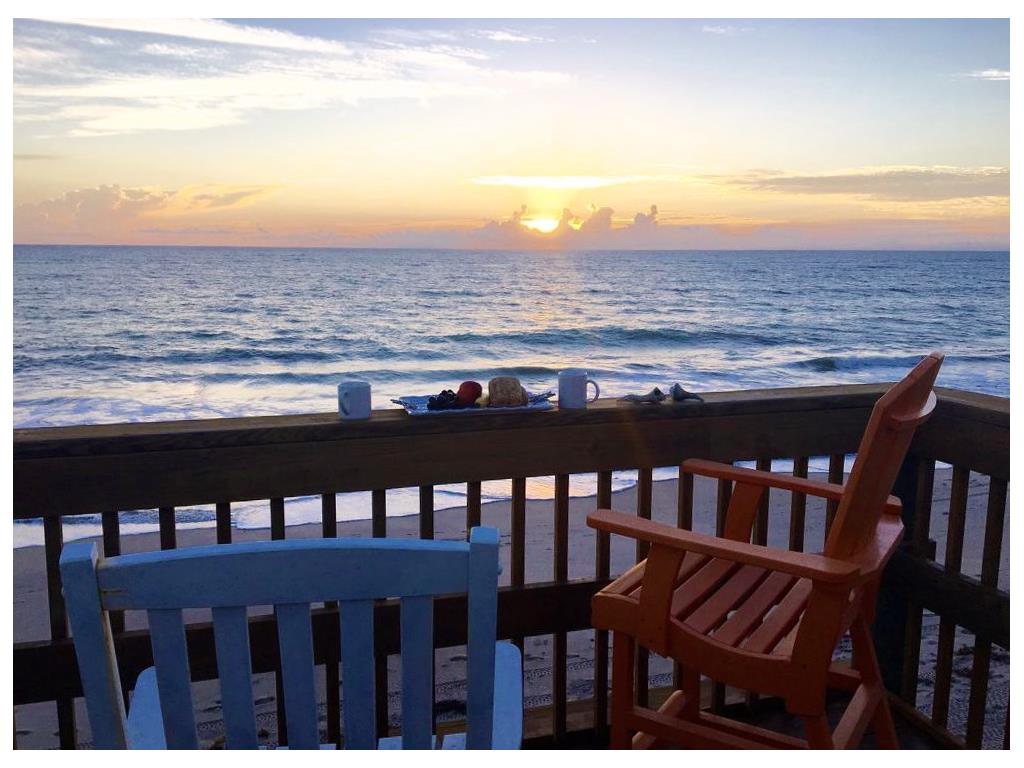 9470 Doubloon Drive, Vero Beach, FL 32963