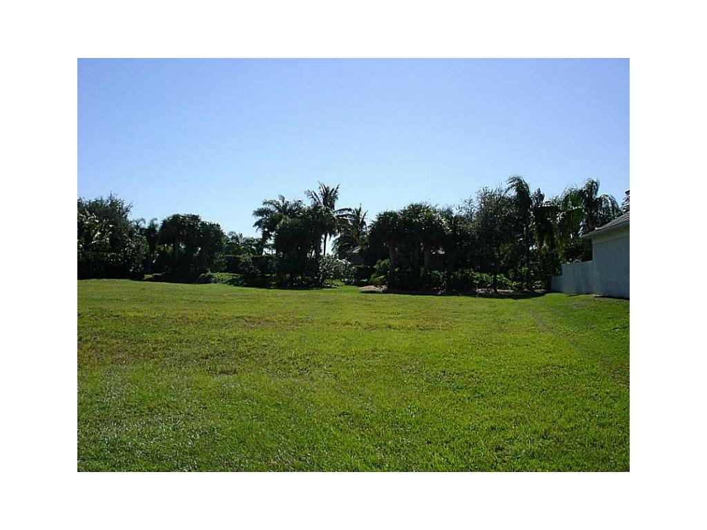 50 Caribe Way, Orchid Island, FL 32963