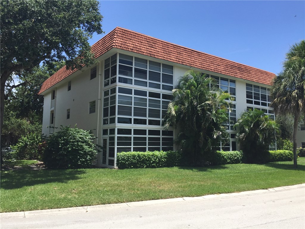 5400 Highway A1A, Indian River Shores, FL 32963