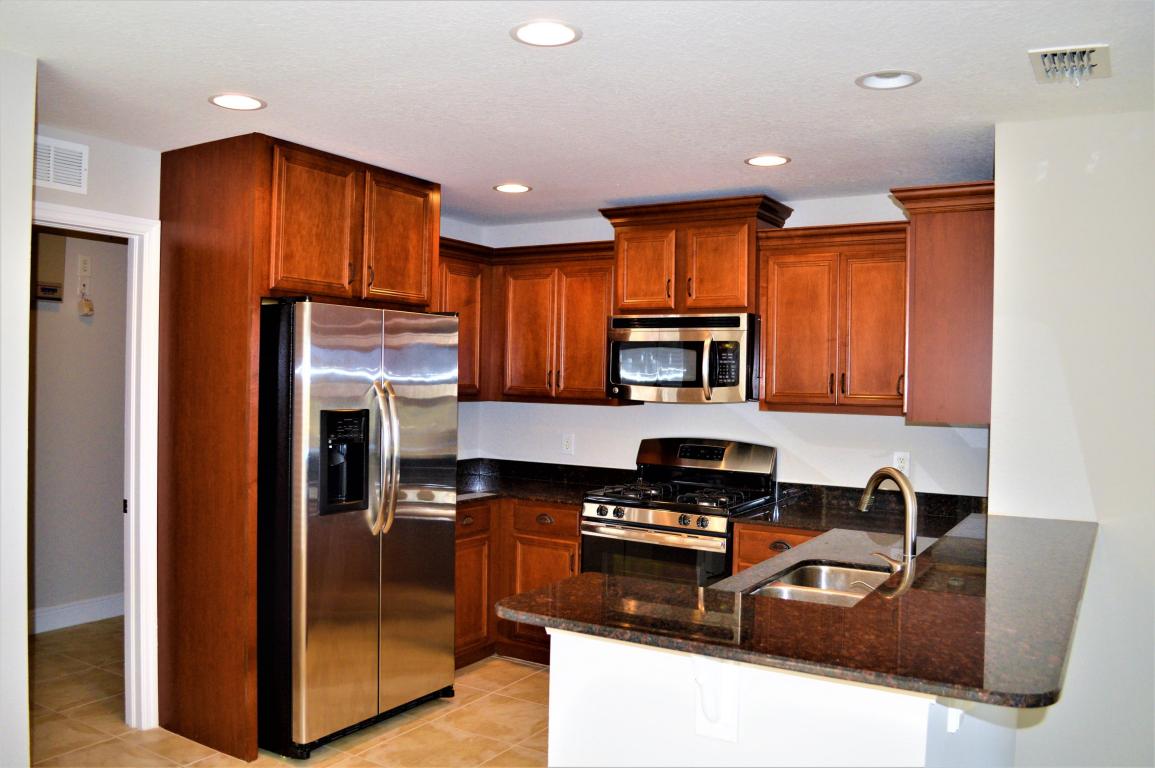 1660 Pointe West Way, Vero Beach, FL 32966