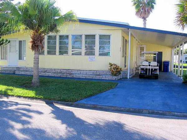 Village Green563 Poinciana wayVero Beach, FL 32966