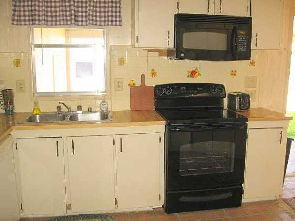 Village Green563 Poinciana wayVero Beach, FL 32966