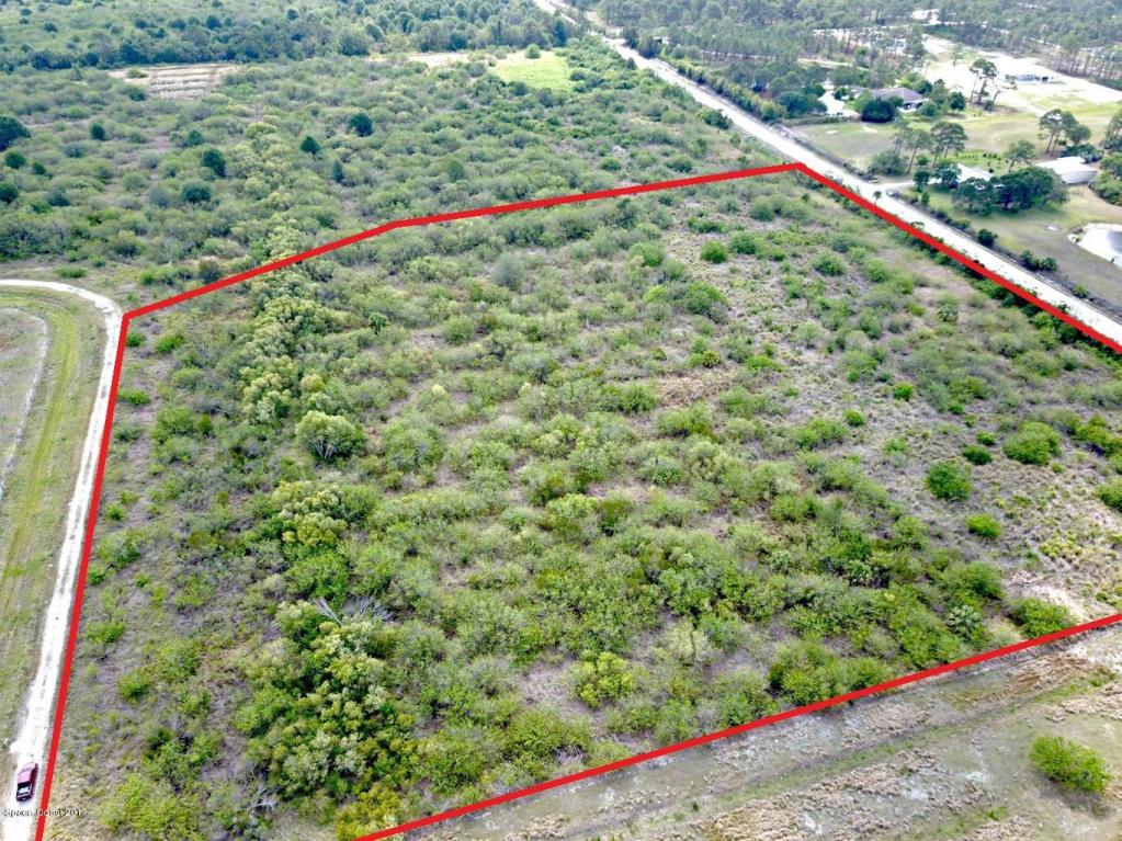 8565 19th Square SW, Vero Beach, FL 32966