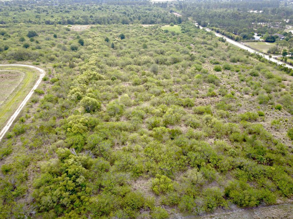 8565 19th Square SW, Vero Beach, FL 32966