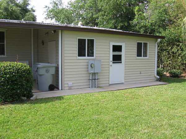 Village Green466 Poinciana CircleVero Beach, FL 32966