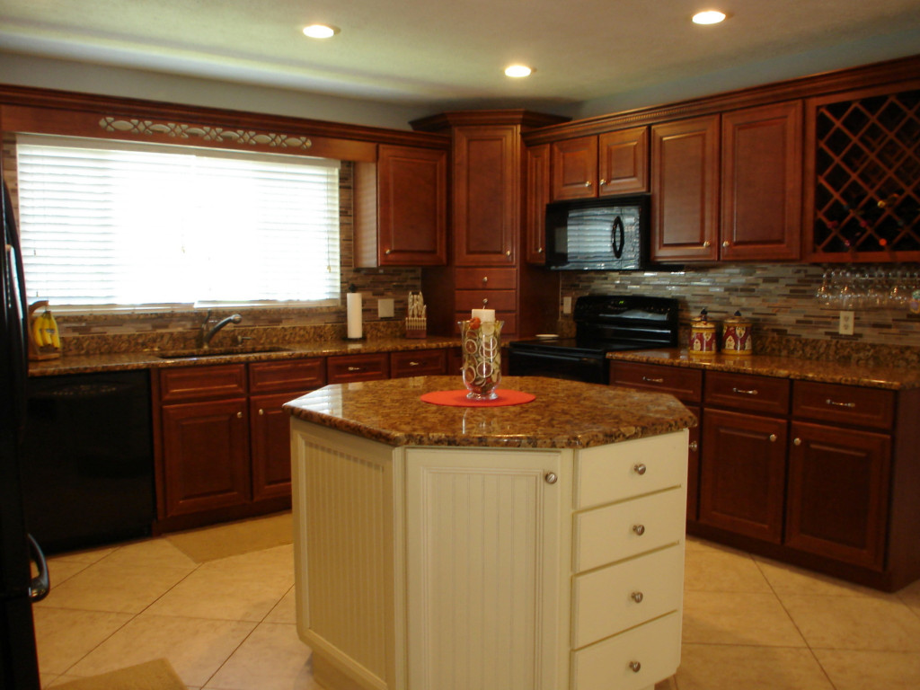 5845 34th Street, Vero Beach, FL 32966