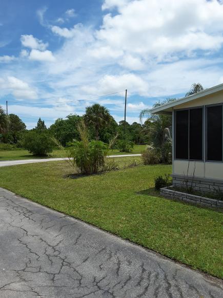 1101 ranch road