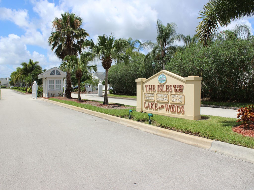 1954 Westminster Circle, Vero Beach, FL 32966