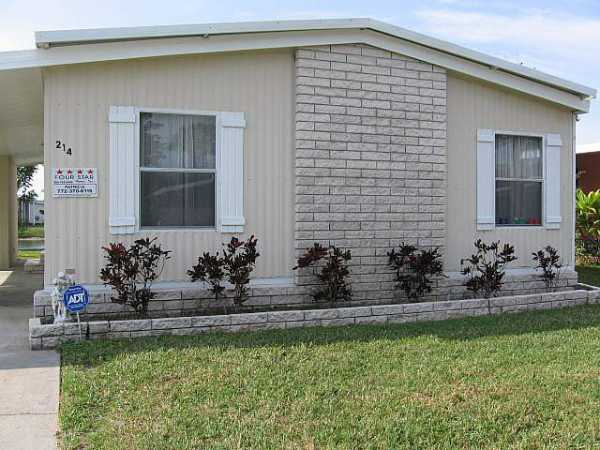 Village Green214 Sunrise DriveVero Beach, FL 32966