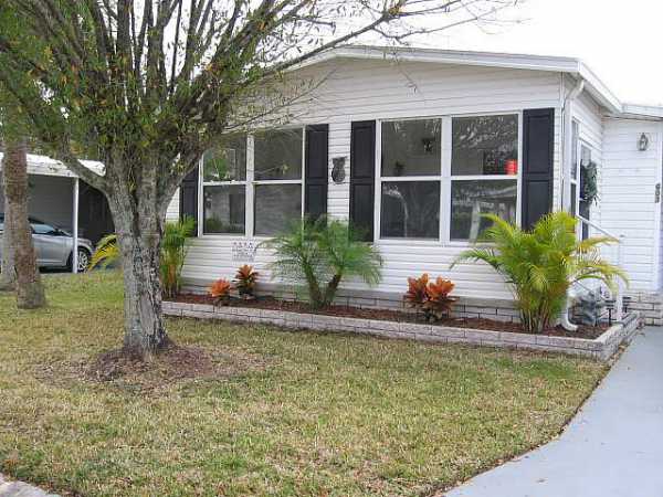 Village Green603 Poinciana WayVero Beach, FL 32966