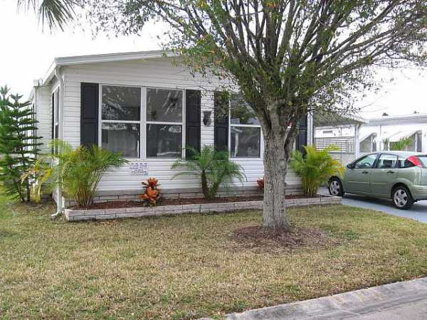 Village Green603 Poinciana WayVero Beach, FL 32966