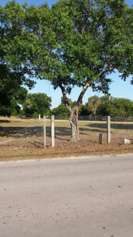 4730 40th Ave, Vero Beach, FL 32967