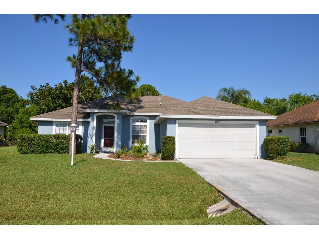 4850 47th Ct, Vero Beach, FL 32967