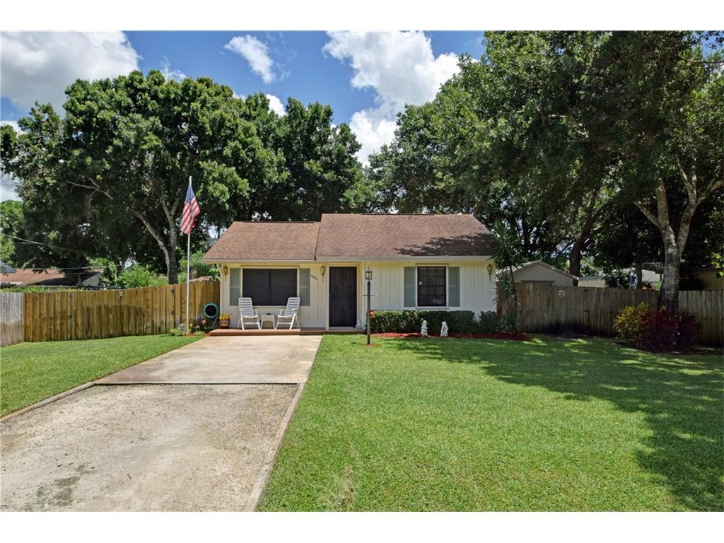 6046 7th St, Vero Beach, FL 32968