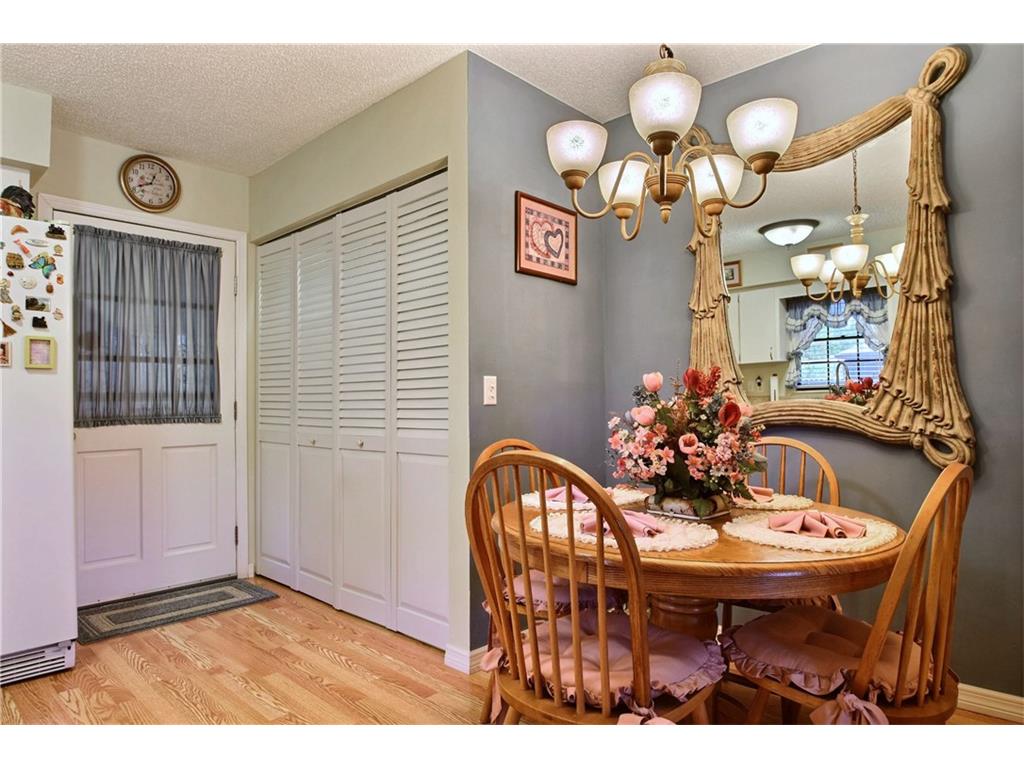 6046 7th St, Vero Beach, FL 32968
