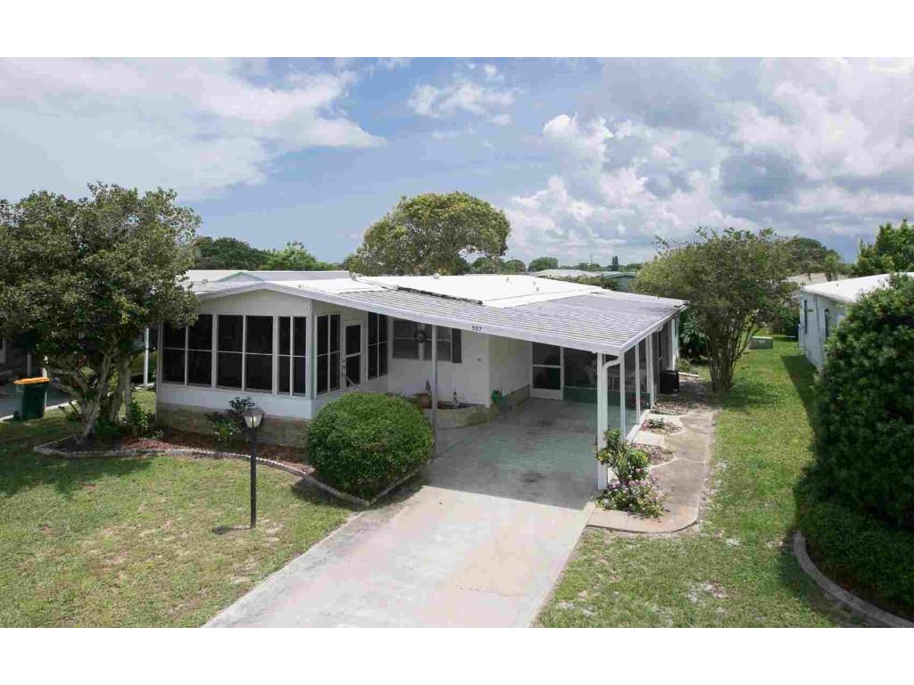 507 Seagull Drive, Barefoot Bay, FL 32976