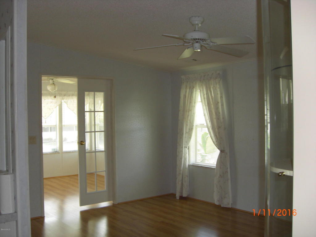 7682 Fox Hunter Circle, Micco, FL 32976