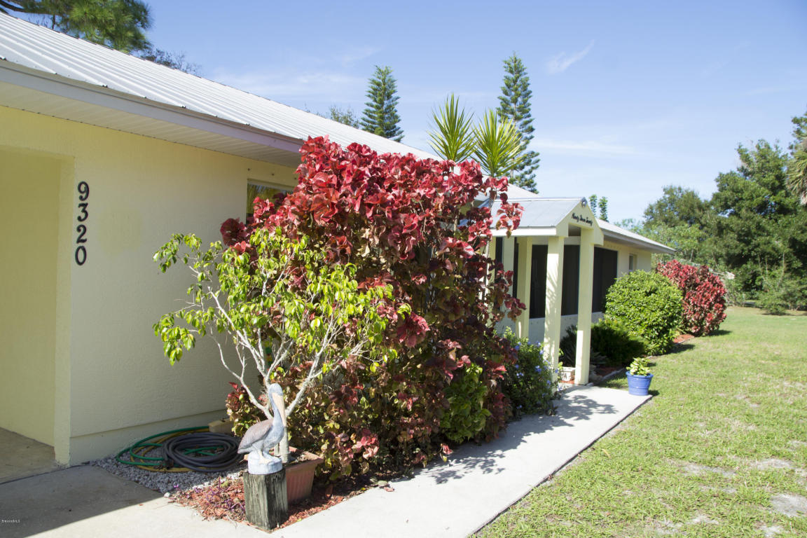 9320 Cherry Street, Micco, FL 32976