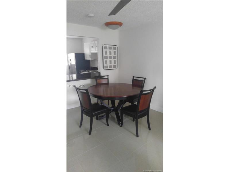2500 SW 81st Av, Davie, FL 33