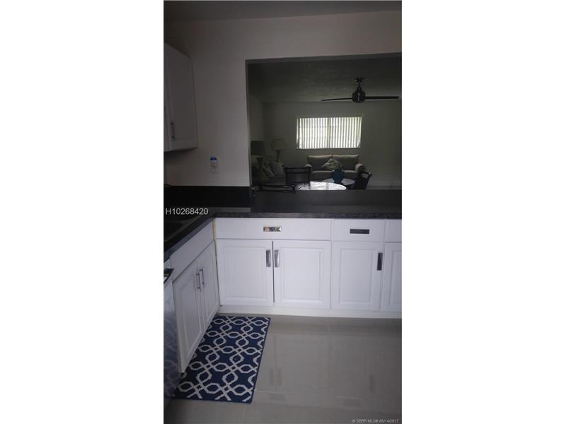 2500 SW 81st Av, Davie, FL 33