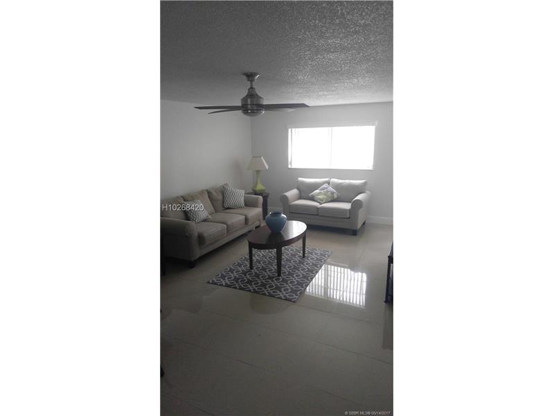 2500 SW 81st Av, Davie, FL 33