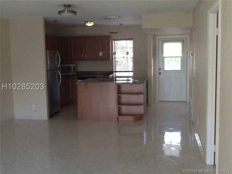 600 Northeast 2nd St, Dania Beach, FL 33004