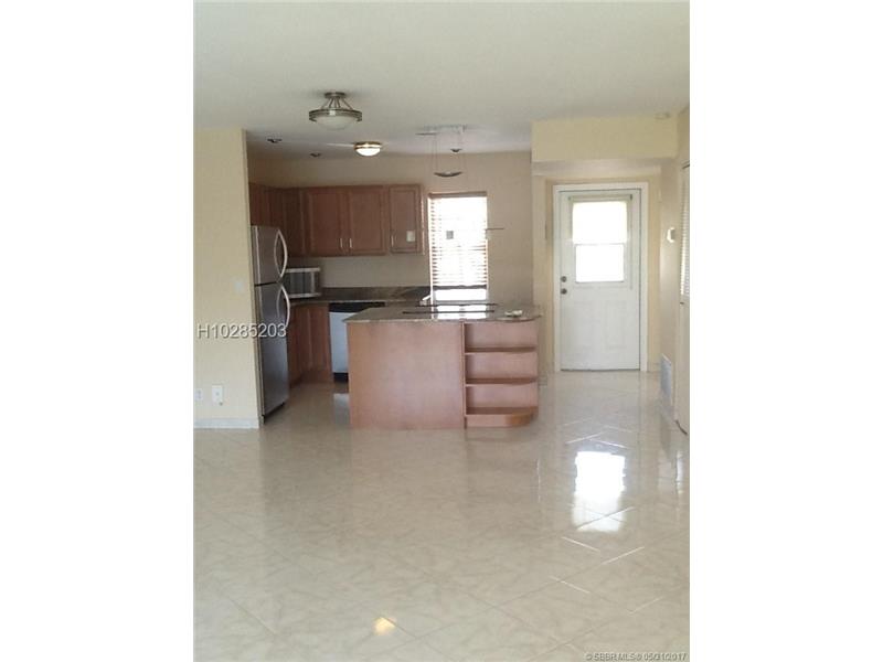 600 Northeast 2nd St, Dania Beach, FL 33004