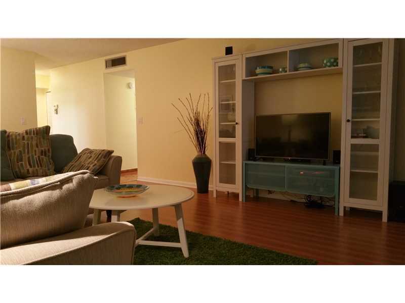 201 Southeast 11TH TE, Dania Beach, FL 33004