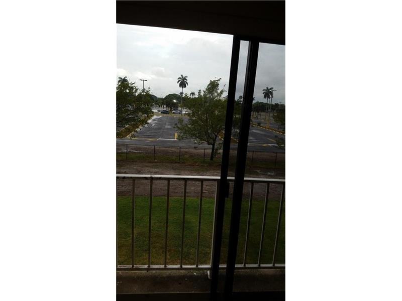 500 Northeast 2nd St, Dania Beach, FL 33004