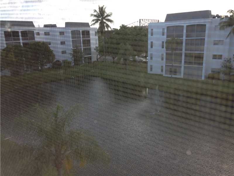 604 NE 2nd St, Dania Beach, FL 33004