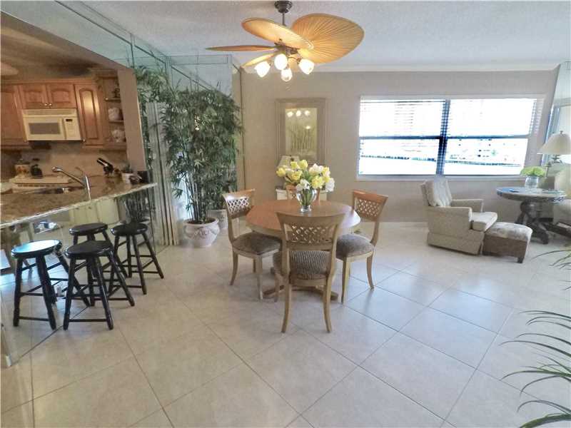 121Golden Isles Dr, Hallandale, FL 33009