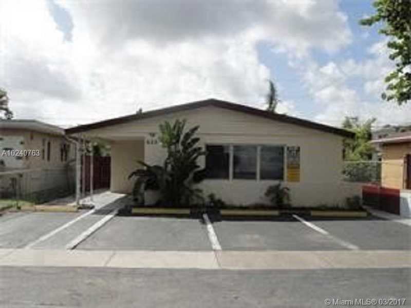 622 Northeast 6th St, Hallandale, FL 33009