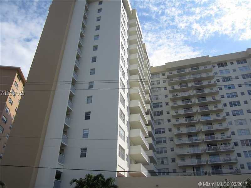 137GOLDEN ISLES DR, Hallandale, FL 33009